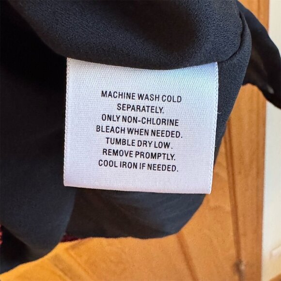 Covington Woman Plus Size Polka Dot Sleeveless Blouse 24-26W 3X - Picture 5 of 5